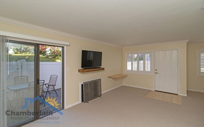 Foto del edificio - Spacious Single Level Condo in La Costa!