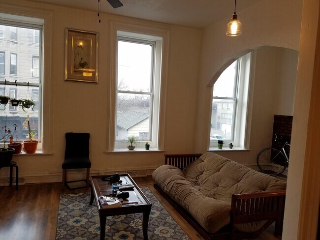 Building Photo - 2969 S Archer Ave