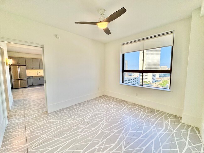 Foto del edificio - 2201 Market St