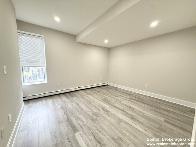 Photo - 15 Ruggles St. Unit 4 Apartment