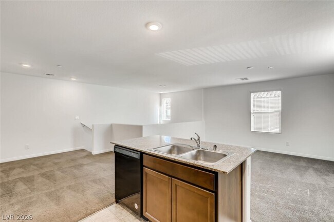 Foto del edificio - 4496 Pencester St