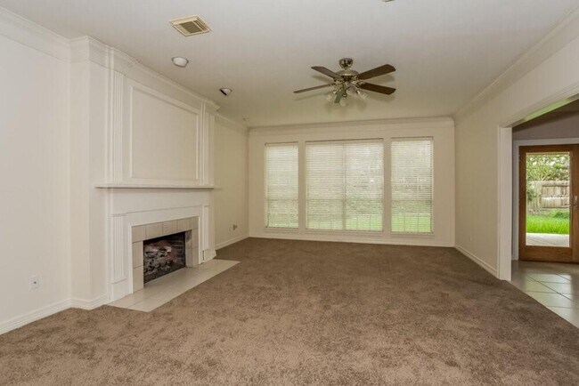 Foto del edificio - 2657 Concord Dr