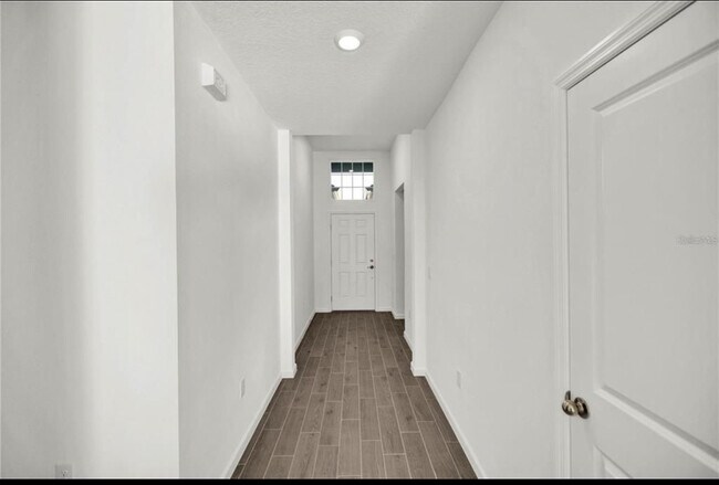Foto del edificio - 4425 NW 14th Lp
