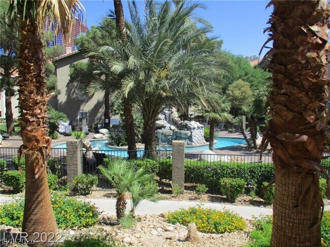 Foto del edificio - 4200 S Valley View Blvd