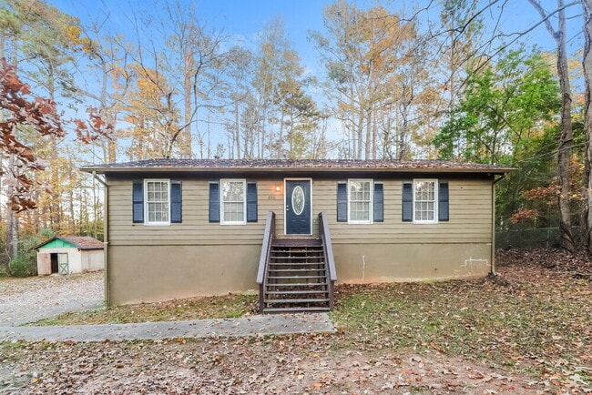 Building Photo - 235 Ashland Dr