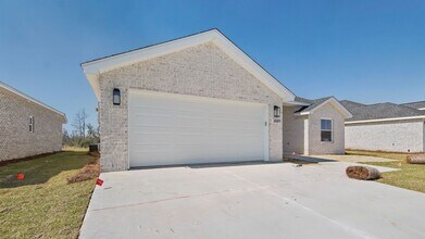 Building Photo - 4415 Conifer Ln