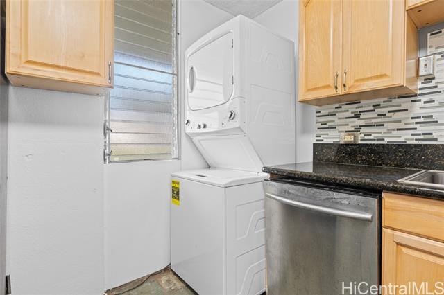 Building Photo - 95-009 Waikalani Dr