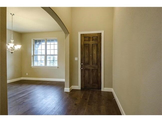 Photo - 10671 Villanova Dr House