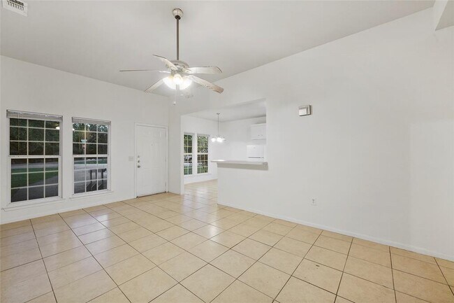 Foto del edificio - 5502 Finch St