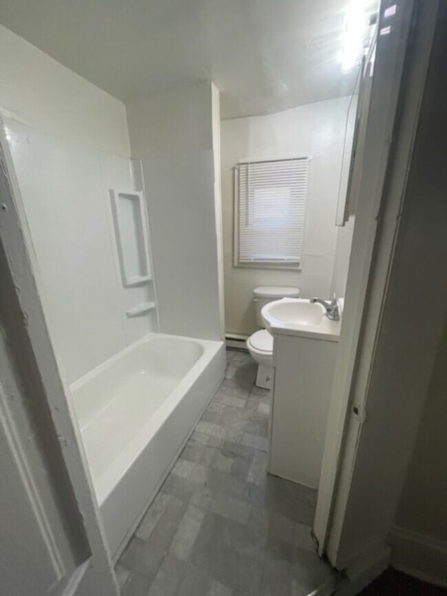 Foto del edificio - 729 W Lafayette St