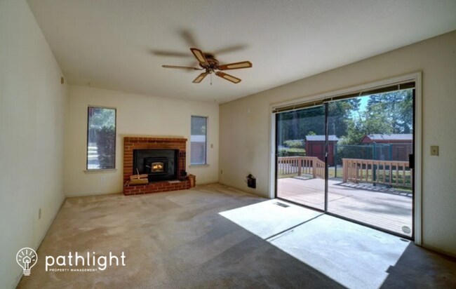 Foto del edificio - 5721 Arrow Ct NE, Olympia, WA, 98516