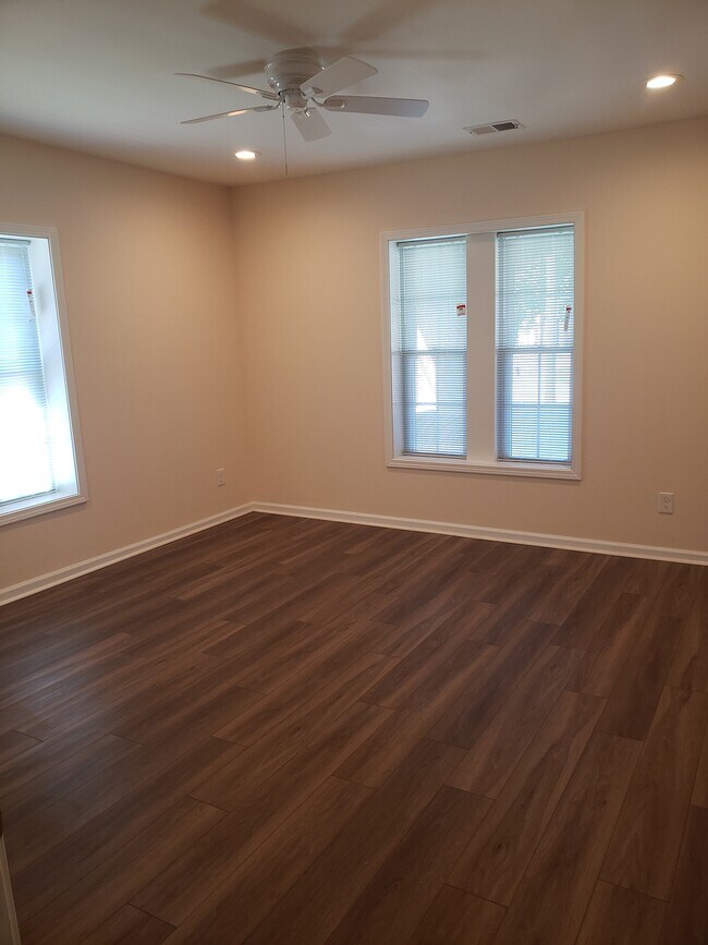 Foto del edificio - 5433 Old Floyd Rd SW