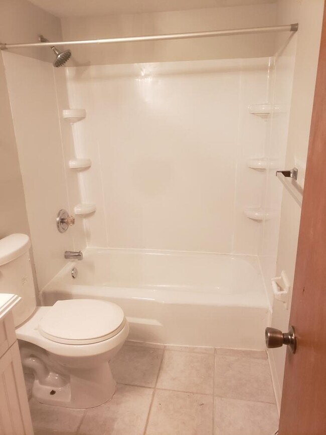 Foto del edificio - 4756 Dechant Road