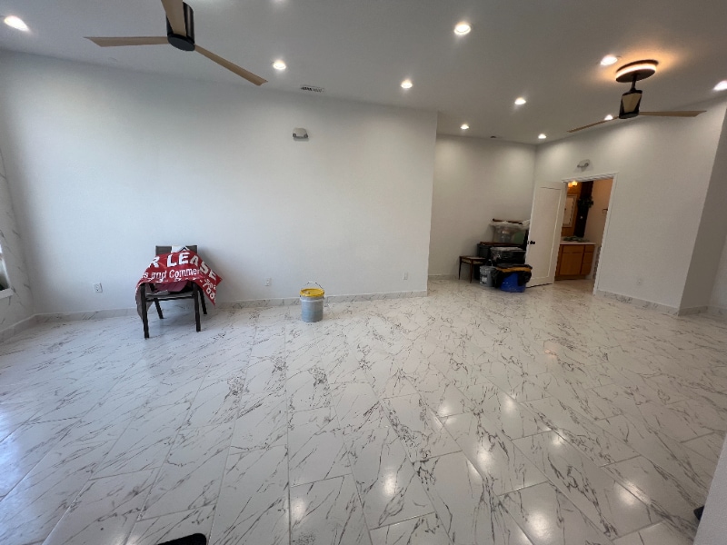 Foto del edificio - 7935 Ogden Ave