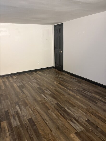 Foto del edificio - 6621 Fannie Daniels Rd