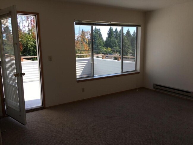 Building Photo - Roosevelt Heights - 1 bedroom