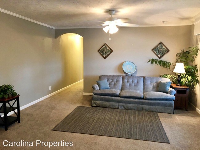 Building Photo - 3 br, 2 bath House - 235 Lithia Valley Rd