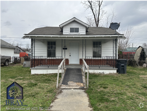 Building Photo - 1238 Willow St