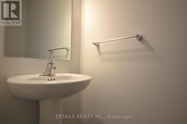 Photo du bâtiment - 285 Rue Labelle St