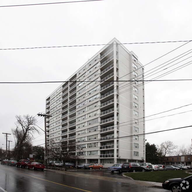 Building Photo - Park Terrace I