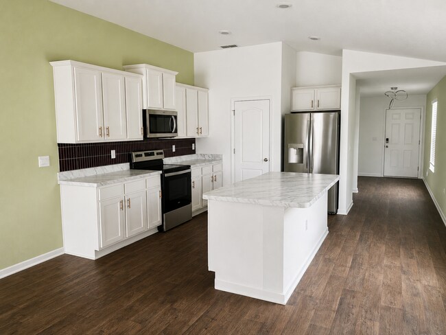 Building Photo - Almost-New 3 Bedroom Rental with Stunning Pond Views in The Arbors!