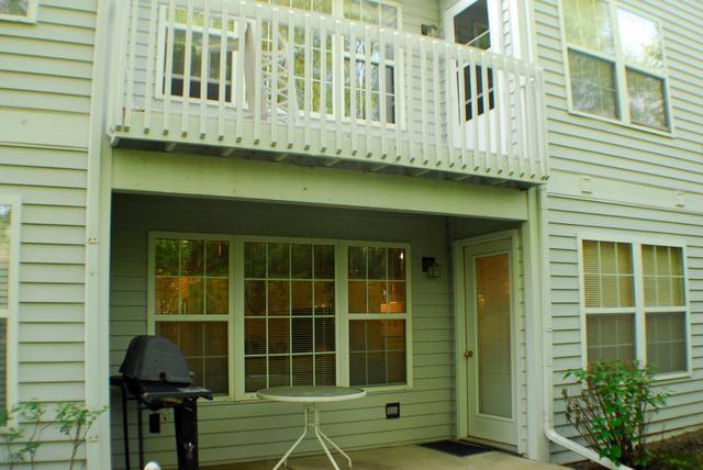 Building Photo - 1225 N Red Oak Cir