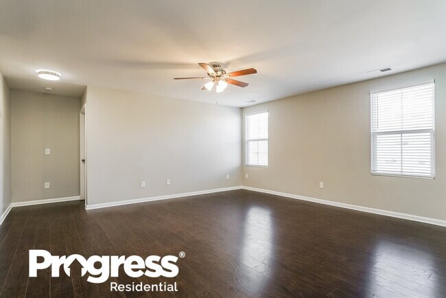 Building Photo - 281 Fieldspar Ln