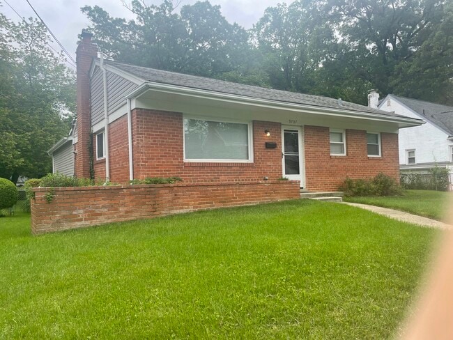 This home is on a quiet street and offers brick and new siding. This home is well-maintained! - 9707 Bristol Ave