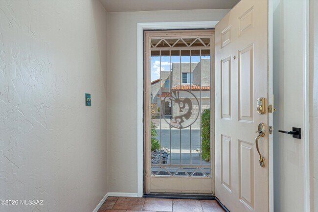 Building Photo - 4354 E Samantha Dr