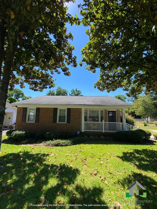 Foto principal - 1101 S Kilbourne Rd