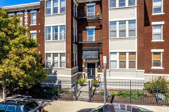 Building Photo - Berkeley Apartments