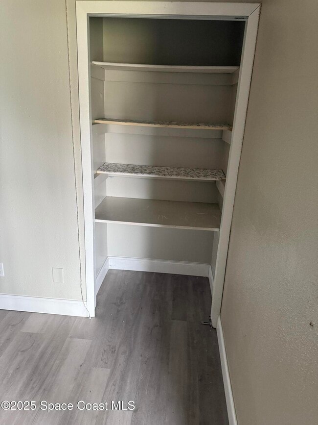 Foto del edificio - 324 Emerson Dr NW