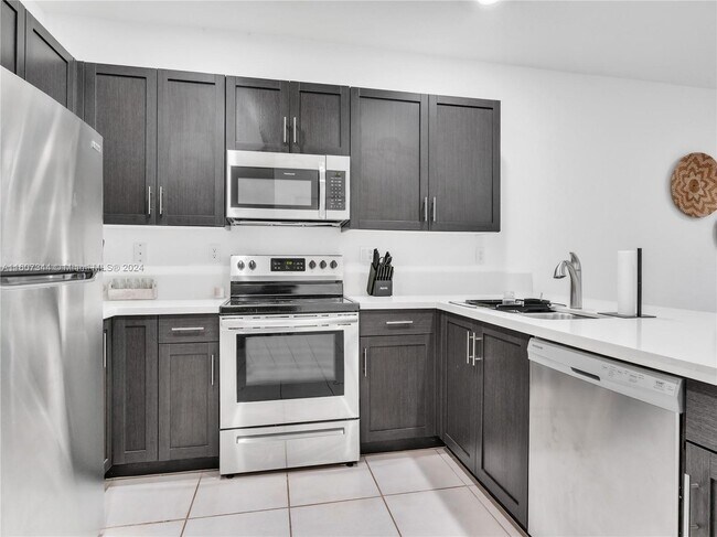 Building Photo - 10257 SW 228th Terrace