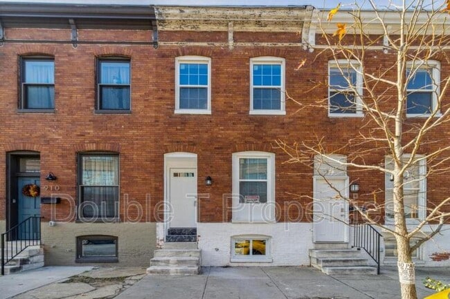 Photo - 912 N Milton Ave Townhome