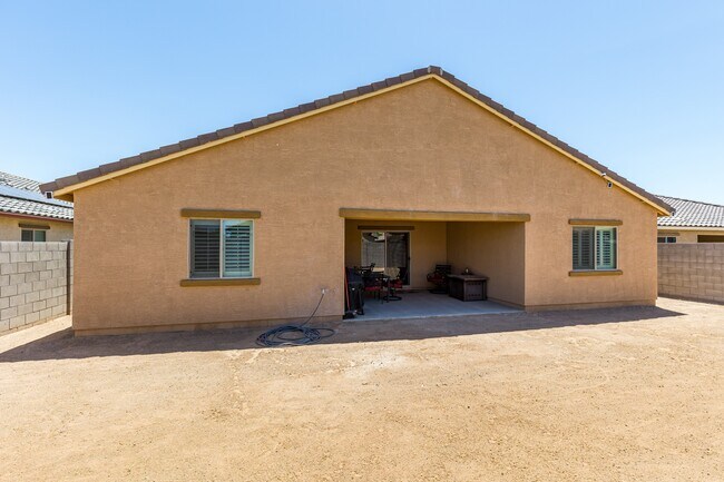 Building Photo - 440 W Guinea Ct