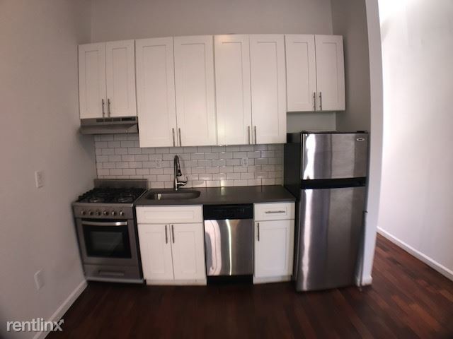 Primary Photo - 1143 Fulton St