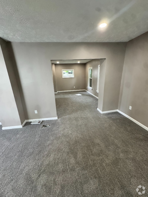 Building Photo - 3876 W 18th St