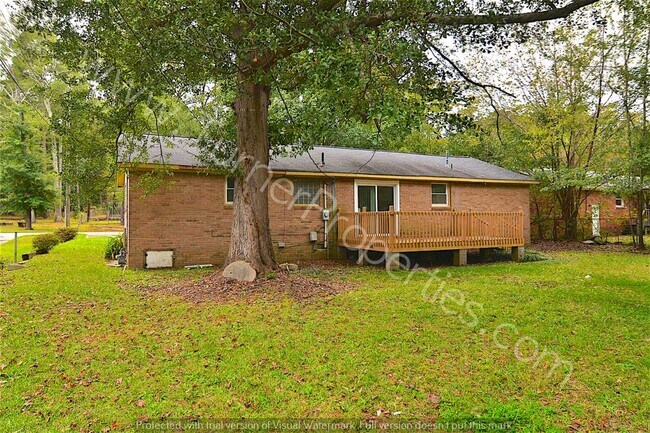 Building Photo - 4620 Bonnie Forest Blvd Columbia SC 29210