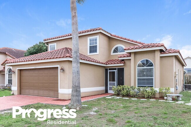 Building Photo - 10663 Plainview Cir