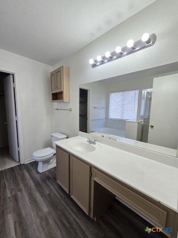 Foto del edificio - 4407 Paintbrush Dr