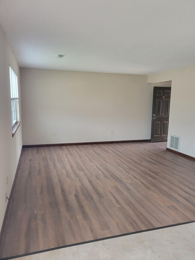 Foto del edificio - 22 Cherry Tree Ln