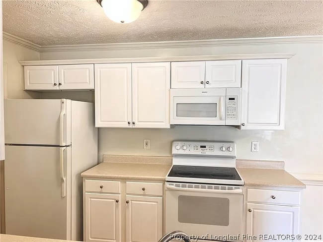 Foto del edificio - 1841 Balmoral Dr