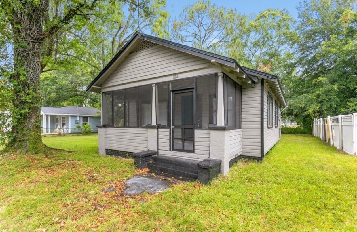 Foto principal - 2091 Yulee St