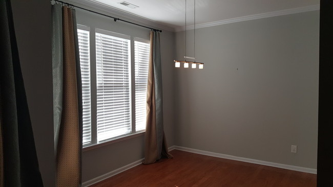 Foto del edificio - Townhome for rent in Brier Creek