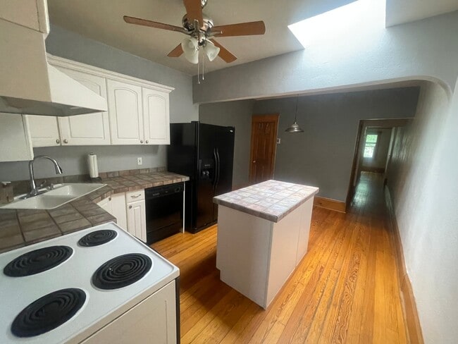 Photo - 3455 Decatur St (Denver, CO) House