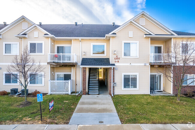 Building Photo - Delaware Park Condominiums