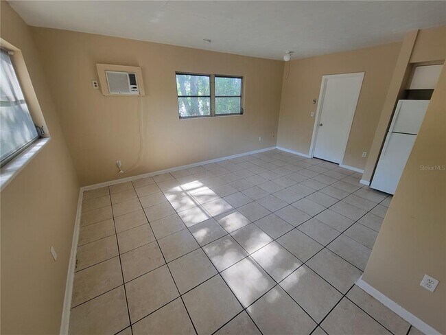 Foto del edificio - 698 Union St