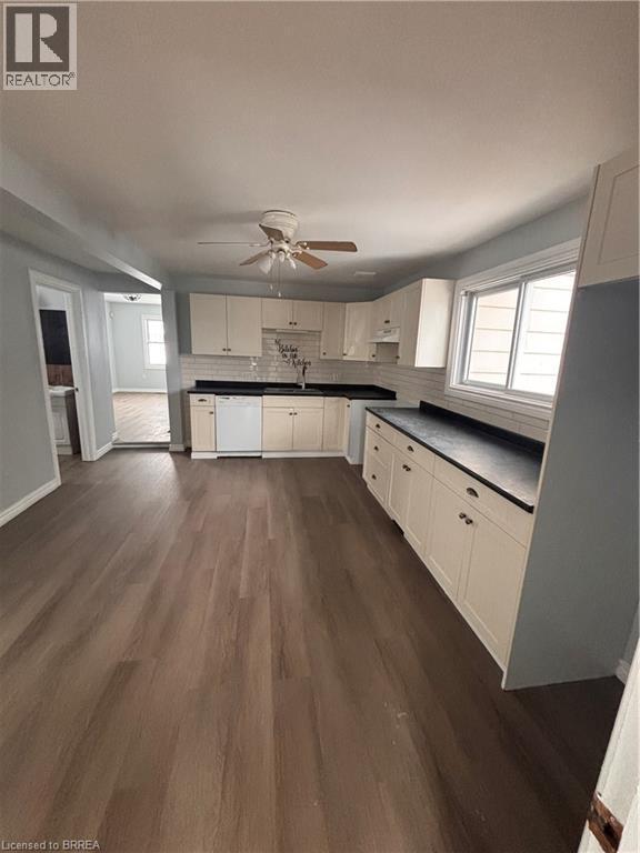 Photo du bâtiment - 364 Pleasant Ridge Rd