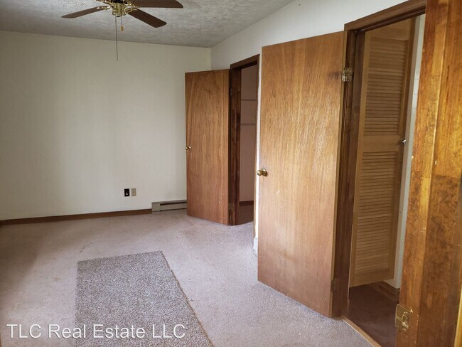 Building Photo - 4 br, 2.5 bath House - 122 Rowley Street