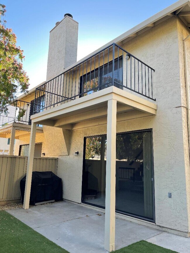 Foto del edificio - 5204 Meridian Ave